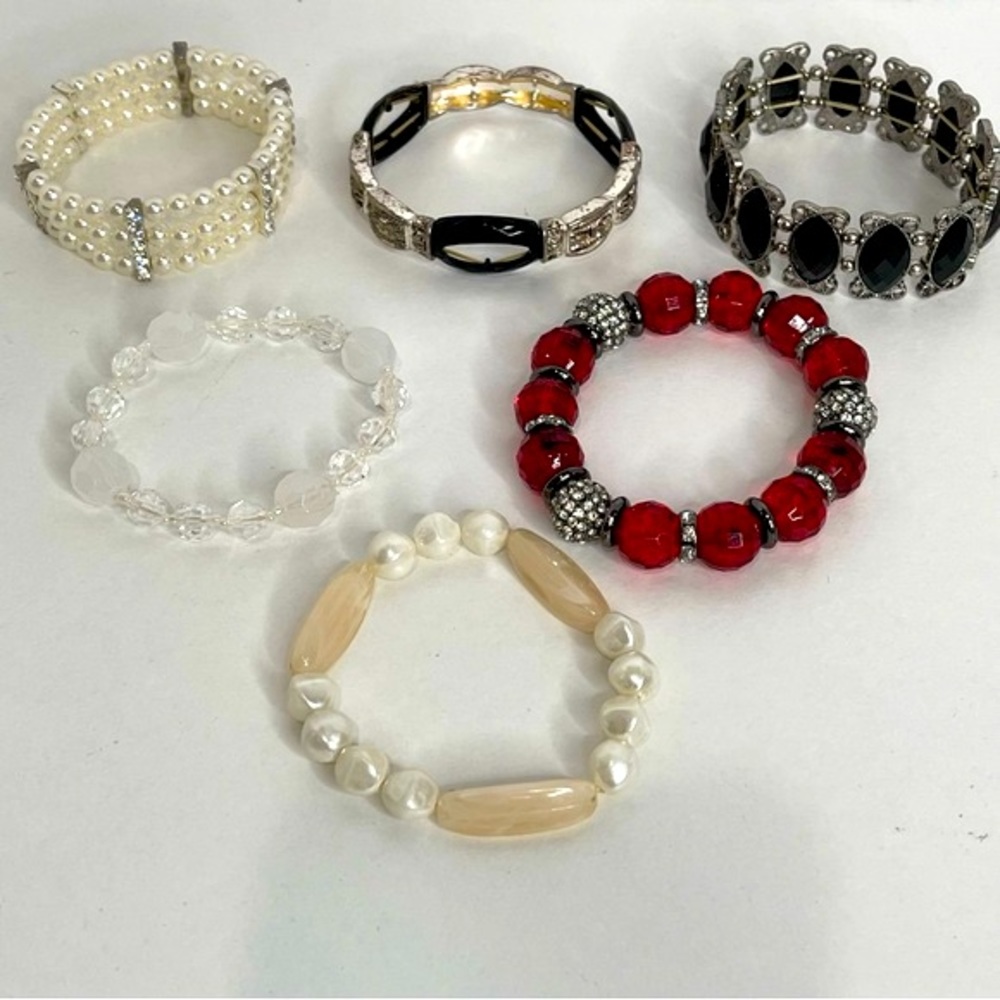 Lot of 6 Stretchy Beaded Bracelets Chunky Costume Jewelry Pearls Various Colors